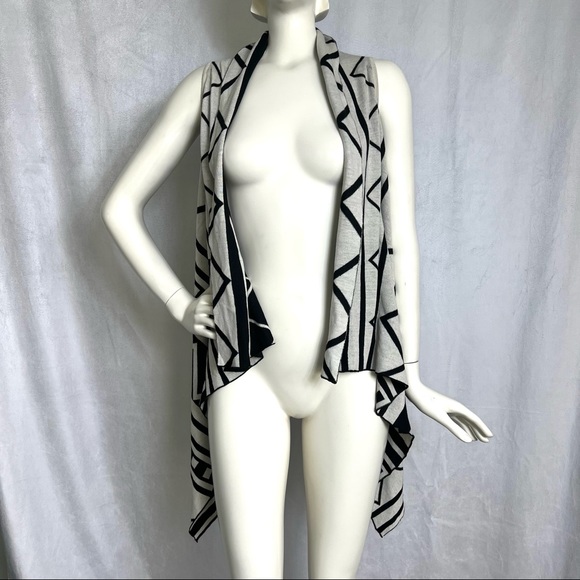 Knit Sleeveless Asymmetric Open Front Cardigan - Picture 1 of 6